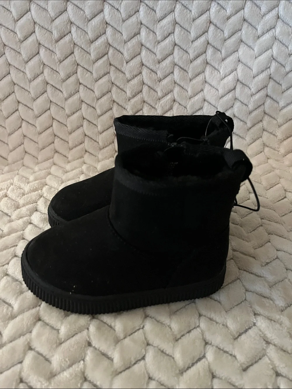 Kids Black Cozy Winter Boots